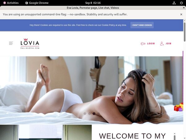 Eva Lovia ????